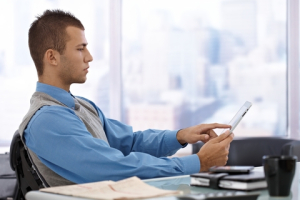 Learn to develop positive communication style